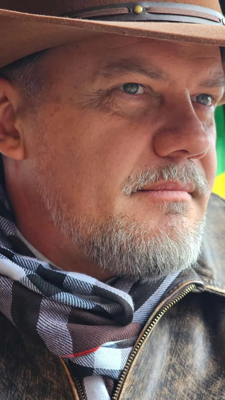 Retrato de Jaques Evandro Chaves, CEO e fundador da SAVI